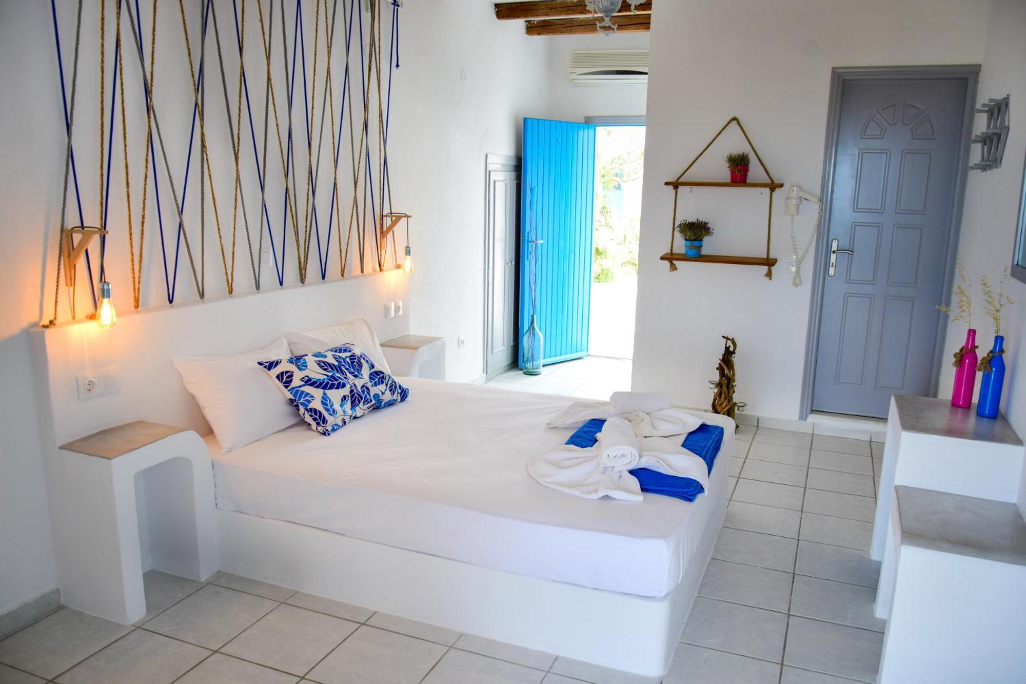Camares Hotel Alopronia Екстериор снимка