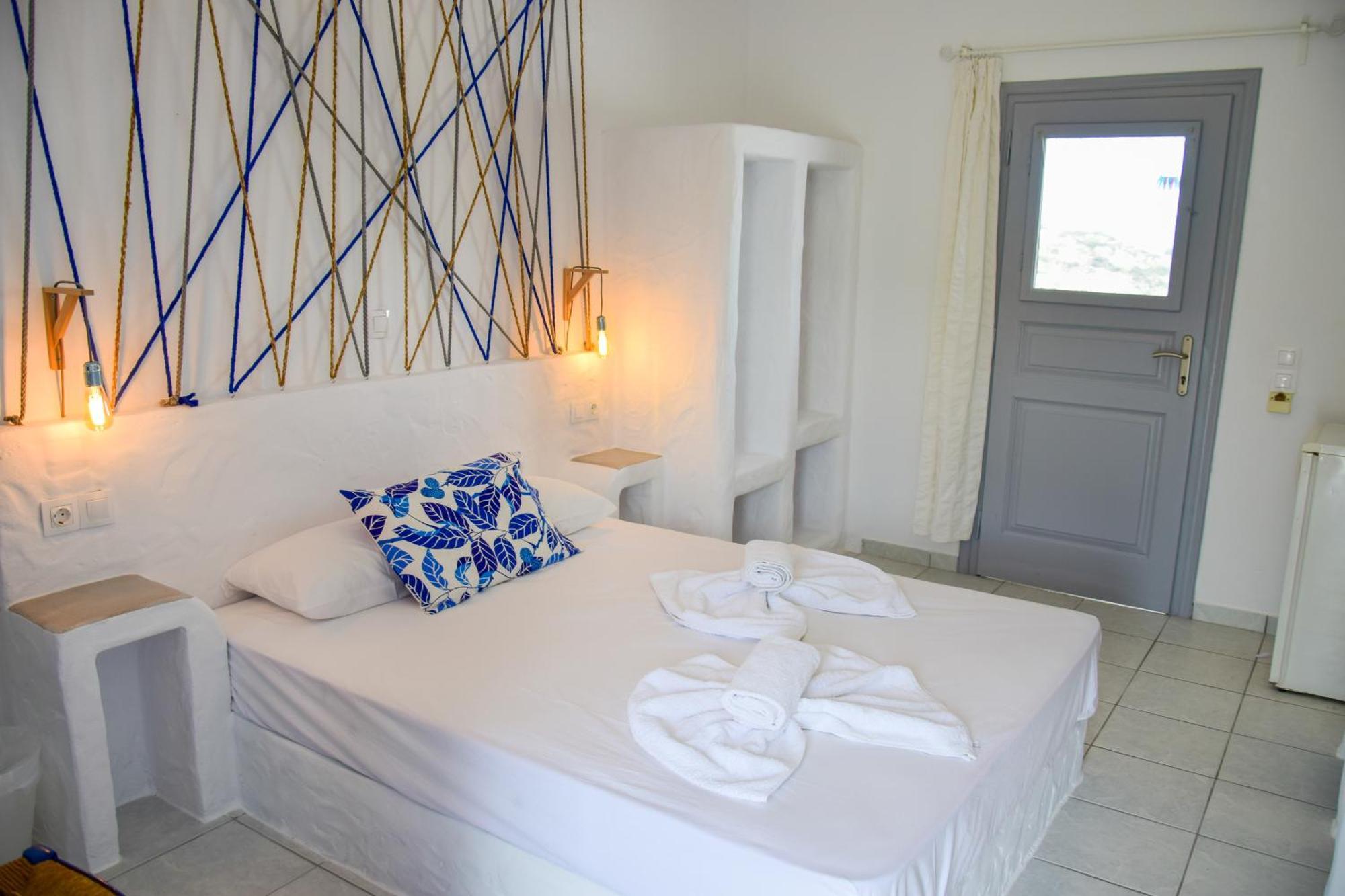 Camares Hotel Alopronia Екстериор снимка