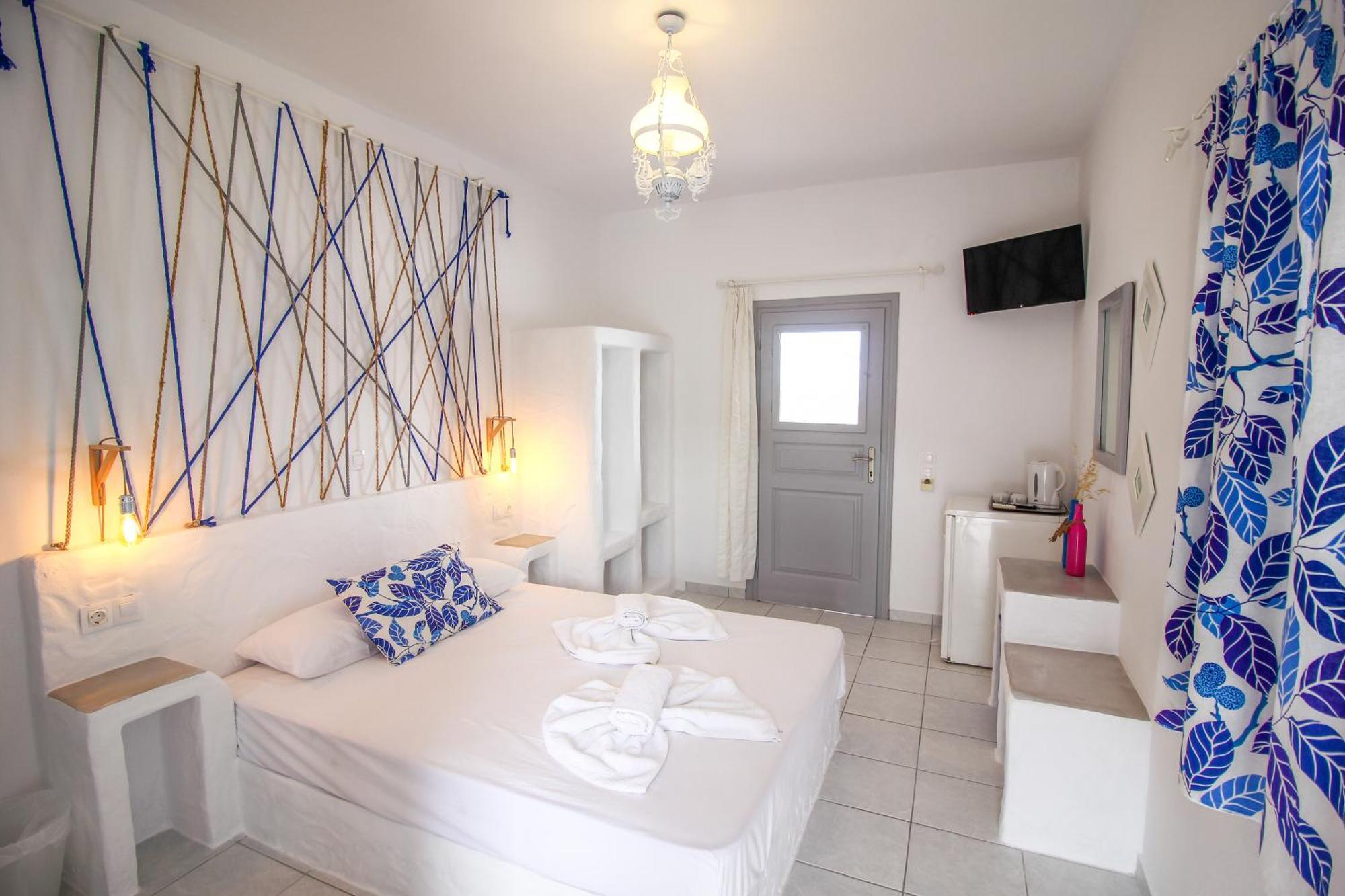 Camares Hotel Alopronia Екстериор снимка