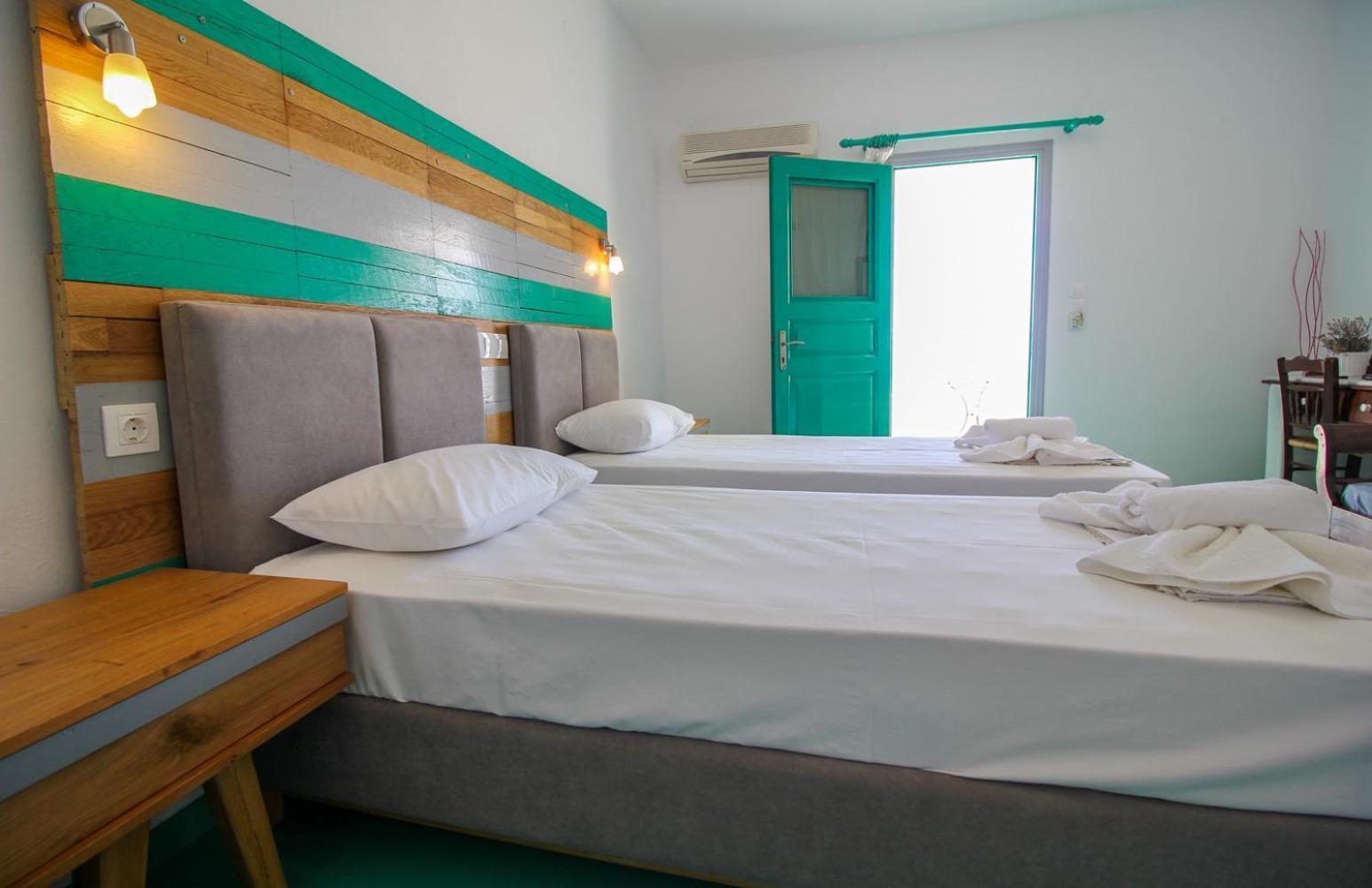 Camares Hotel Alopronia Екстериор снимка