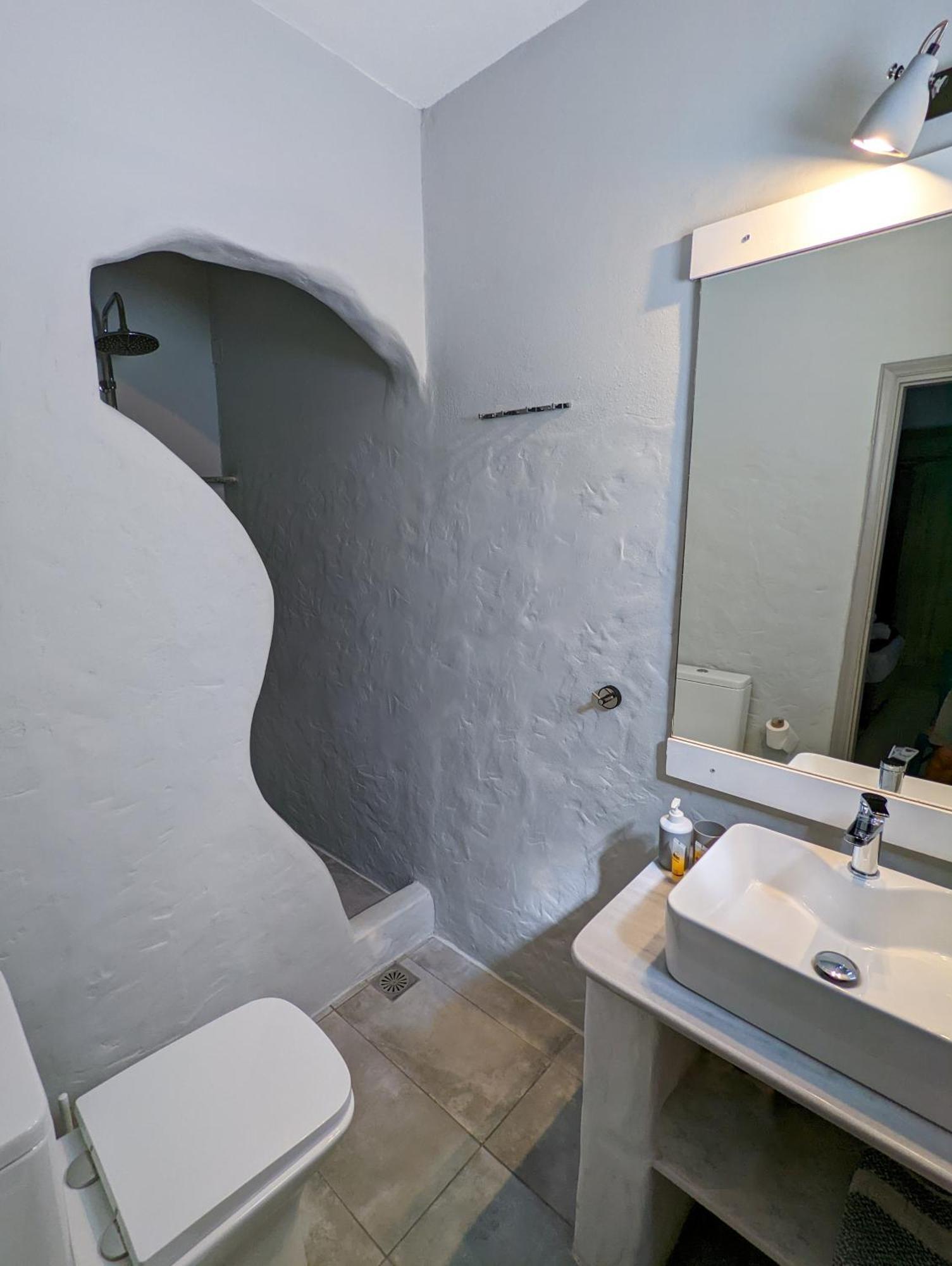 Camares Hotel Alopronia Екстериор снимка