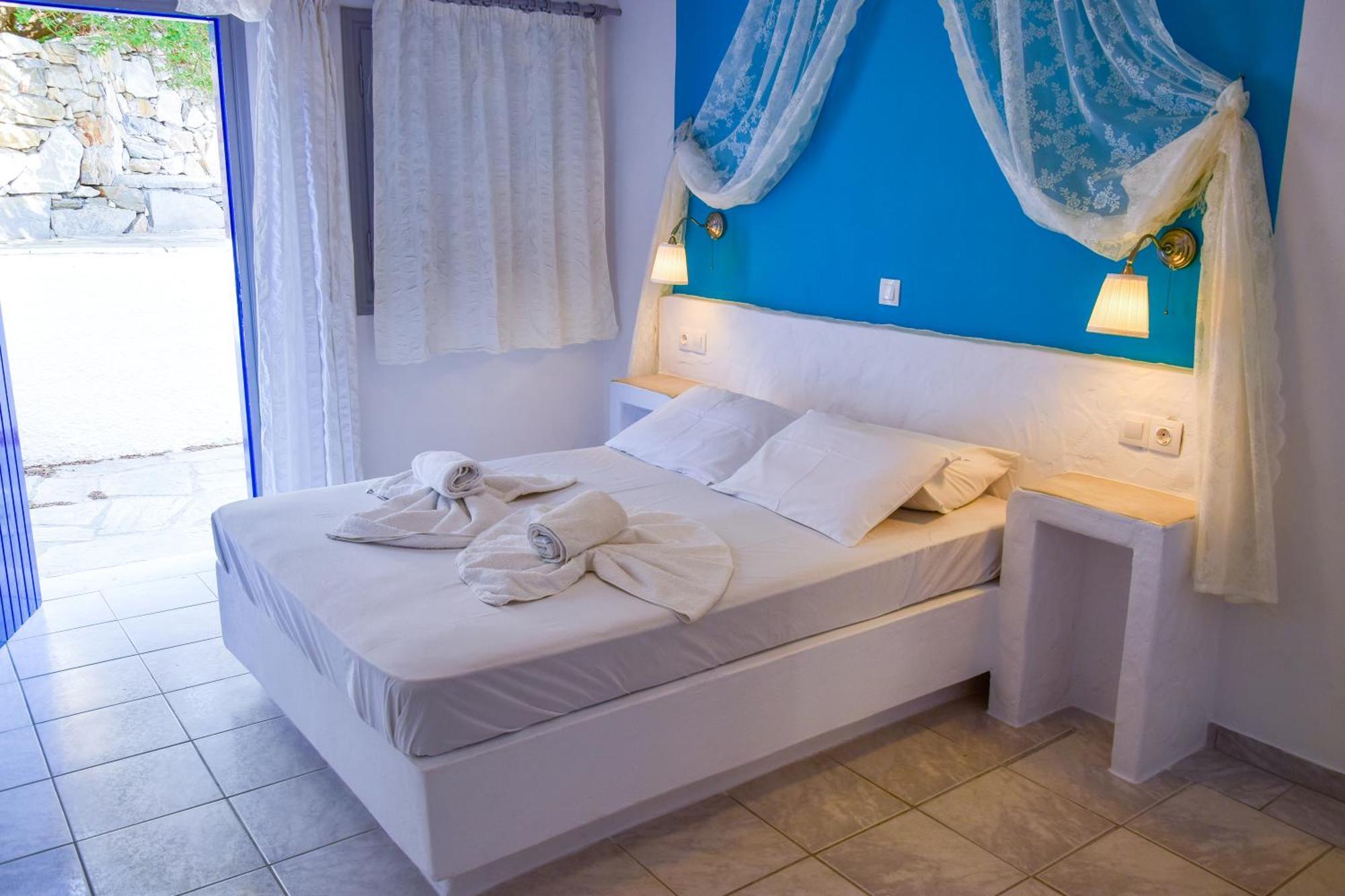 Camares Hotel Alopronia Екстериор снимка
